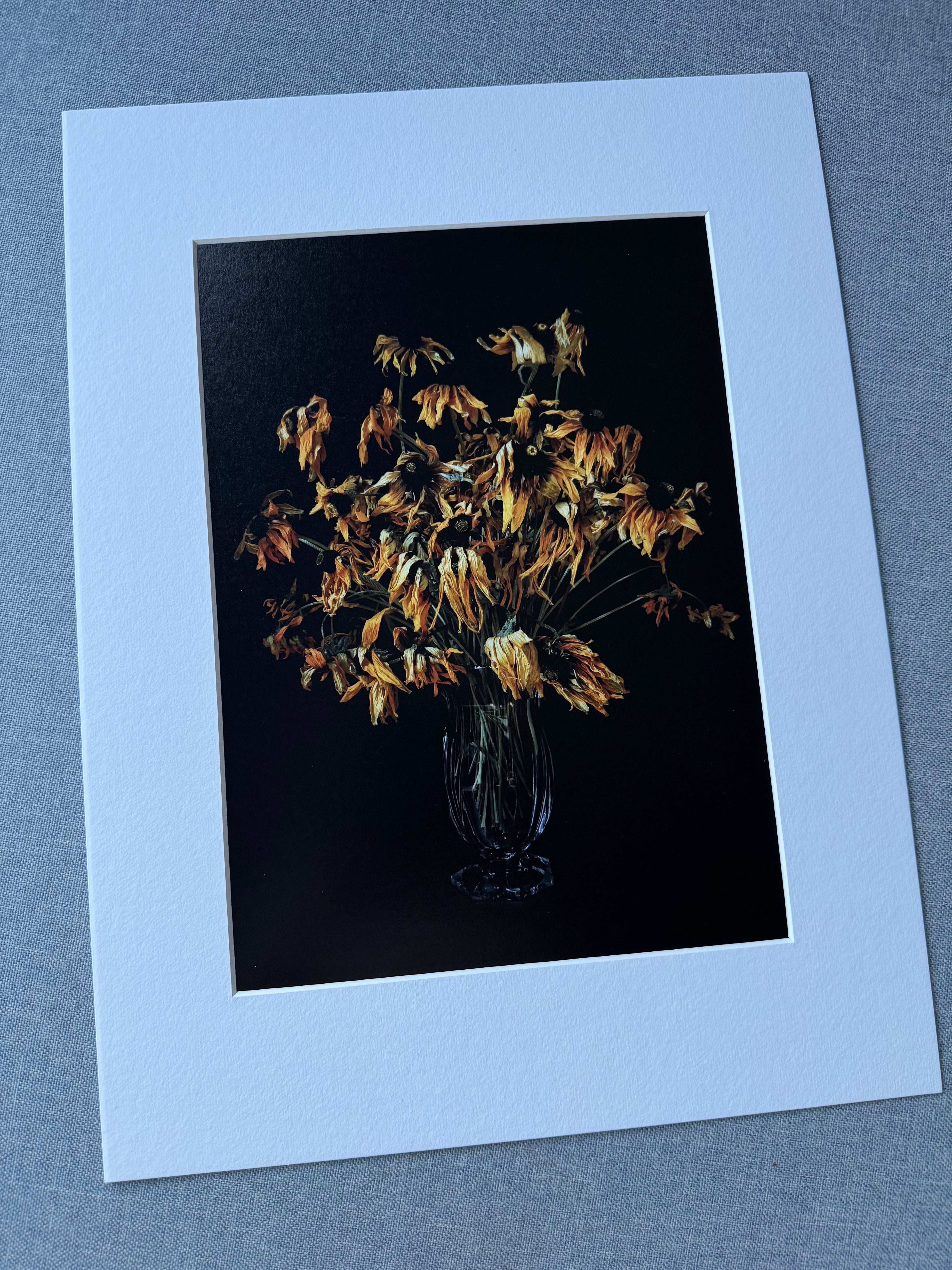 Rudbekie w melancholijnym bukiecie.