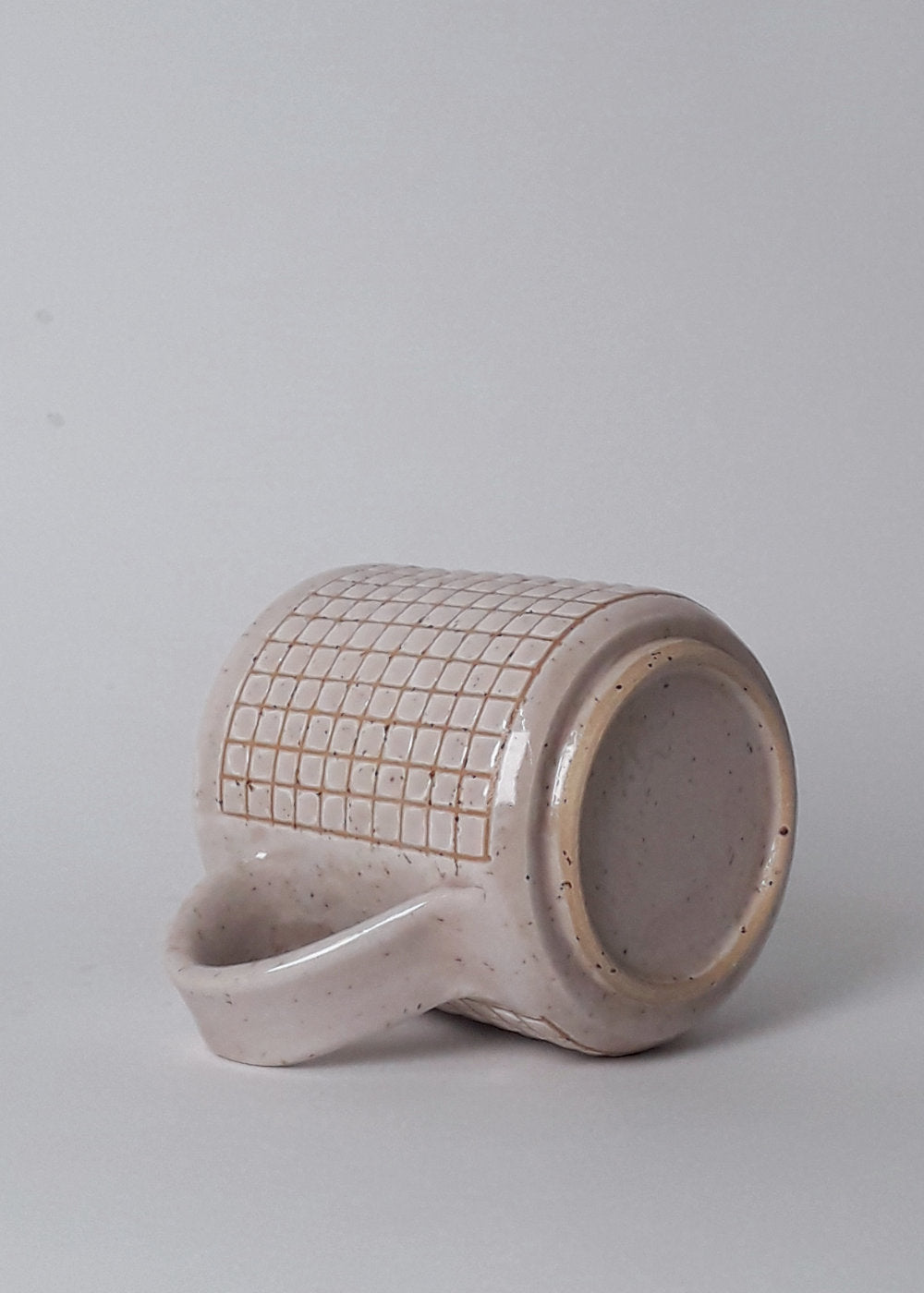 Kubek sensoryczny "Mleczno-truskawkowy 1" - Alike Pottery Studio