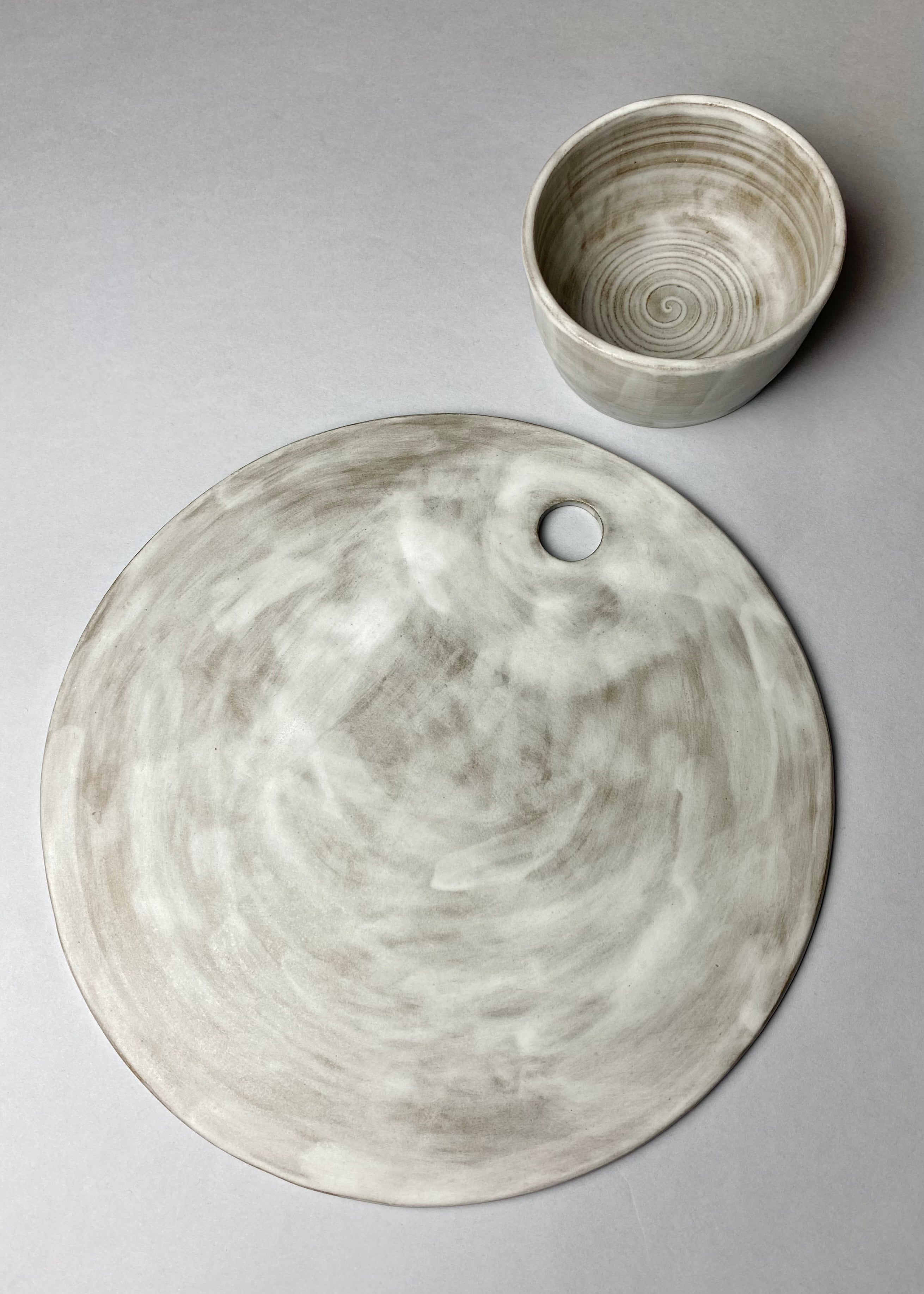 Deska ceramiczna szarobiała zestaw z miseczką