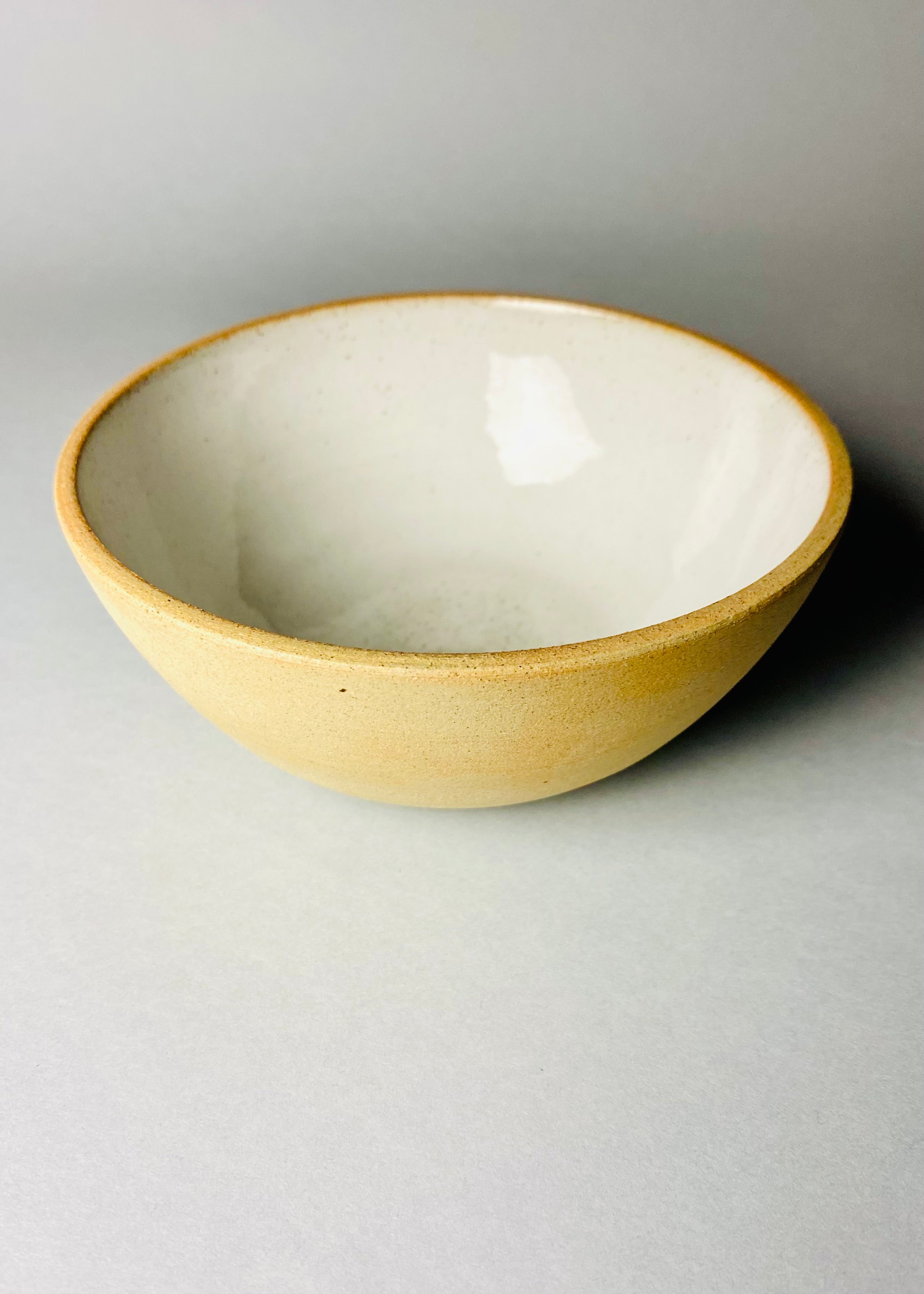 Miseczka z żółtej kamionki