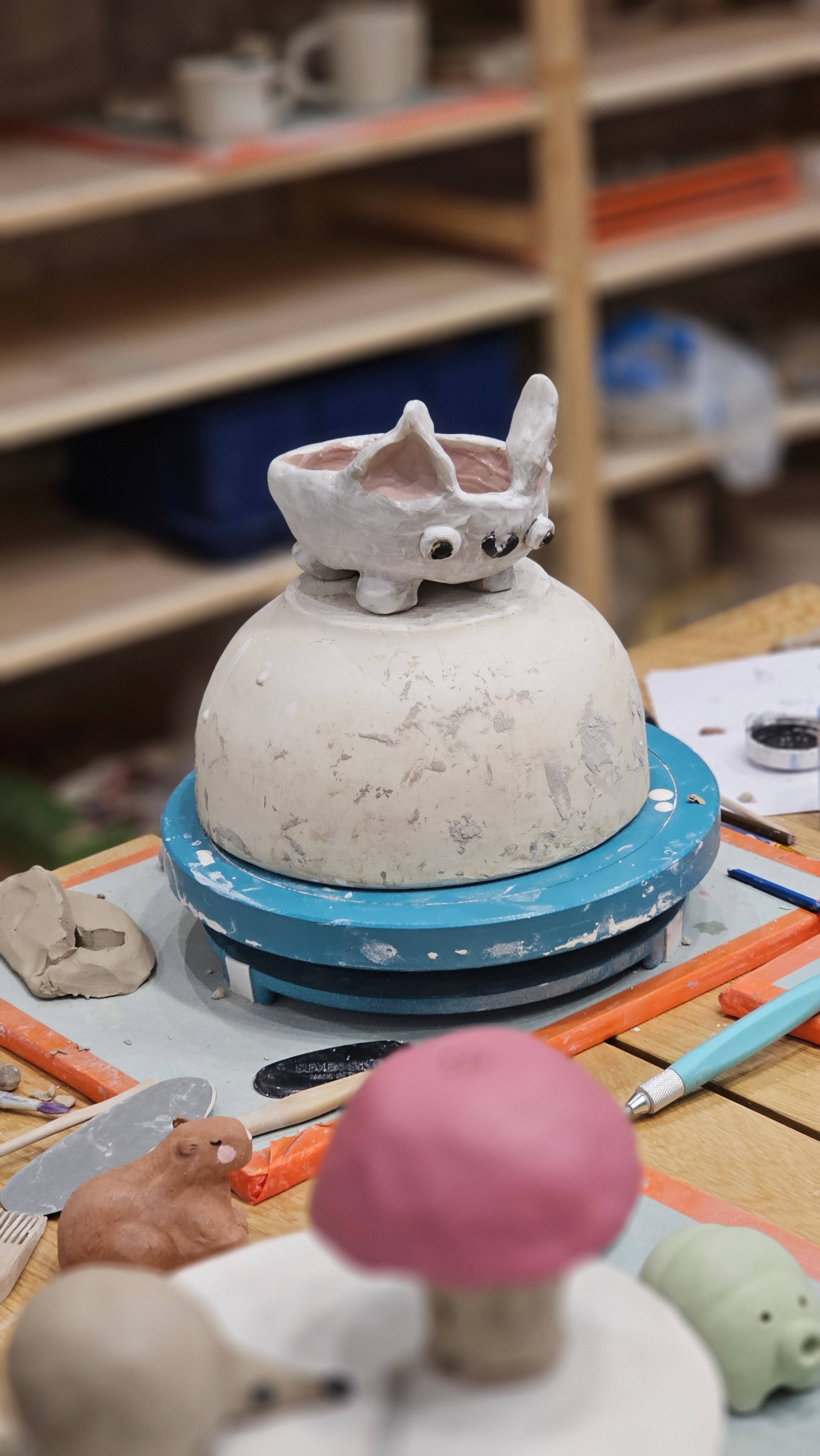 Dzieciaki i zwierzaki - rodzinne warsztaty ceramiczne na Dzień Dziecka - Alike Pottery Studio