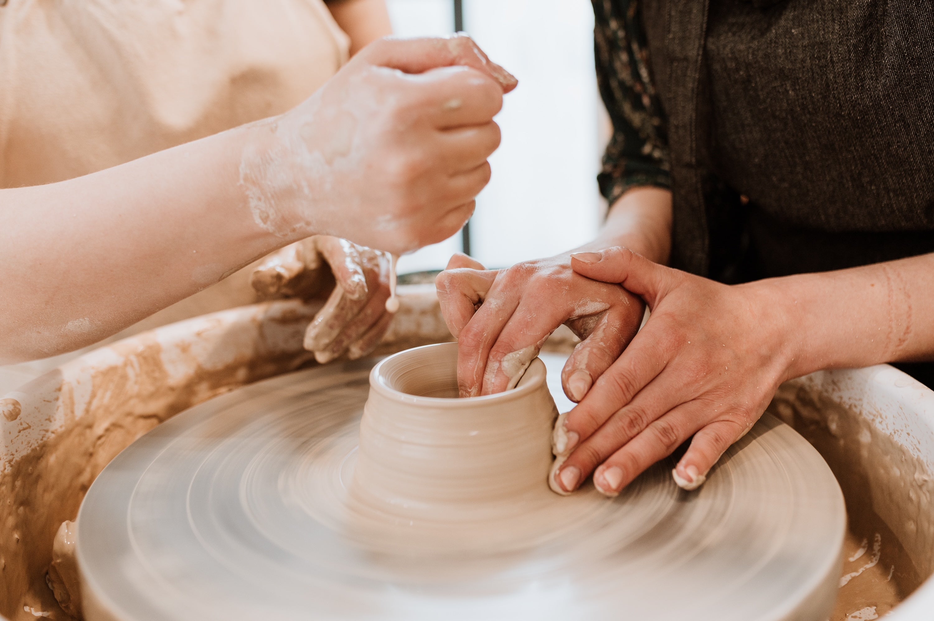 Wakacyjna pięciodniówka na kole dla nastolatków - Alike Pottery Studio