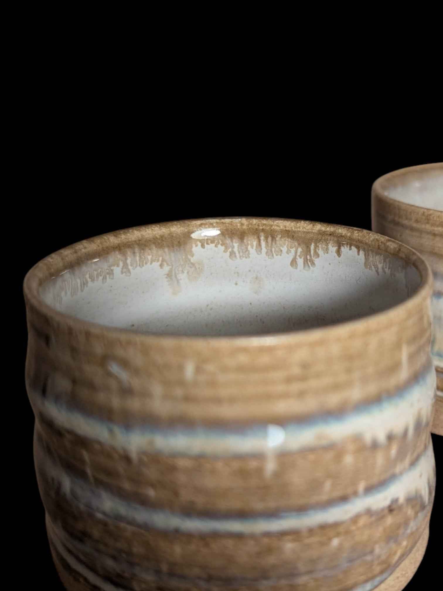 Zestaw dwóch czarek guinomi. (sake, espresso)
