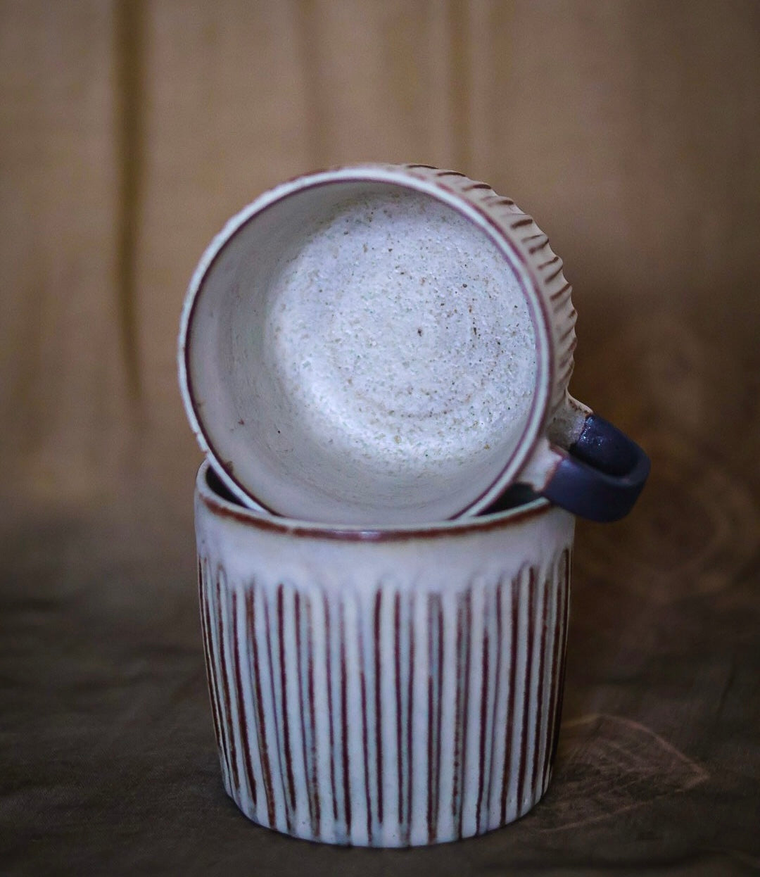Kubki z ryflowaniem Takachiho i Aoshima (250-500ml) - Alike Pottery Studio