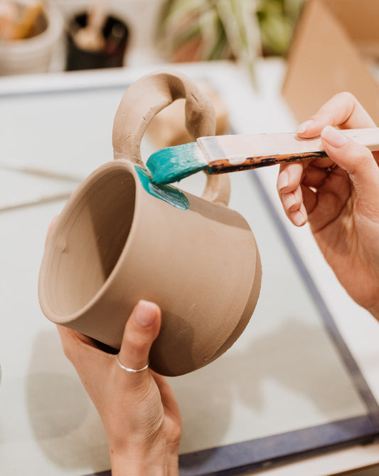 Tajniki szkliwienia i zdobienia ceramiki - Alike Pottery Studio  