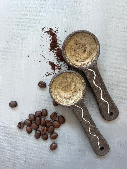 Ręcznie robiona ceramiczna łyżeczka – do kawy, soli i przypraw