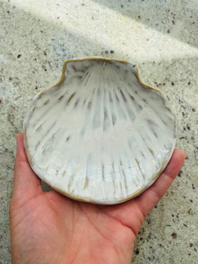 Talerzyk na biżuterię Shell