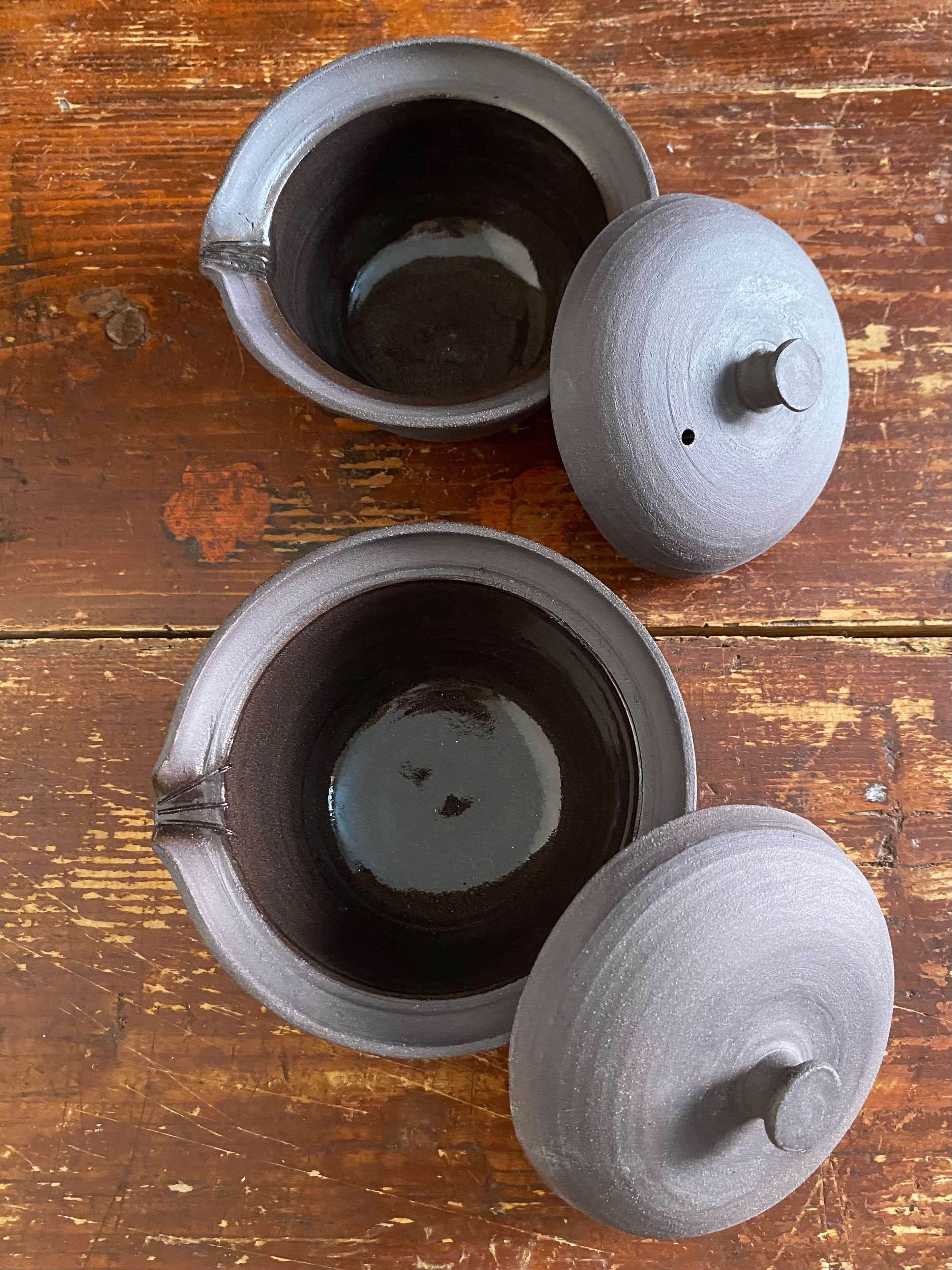 Alike Pottery Studio – ceramika, warsztaty i rękodzieło