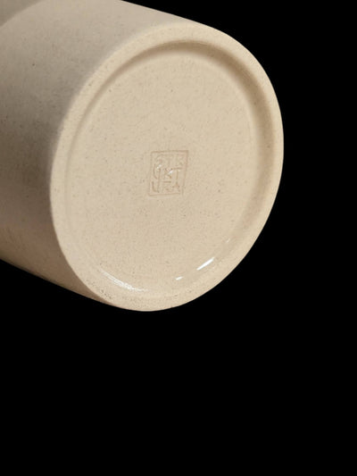 Kubek bez ucha z motywem chmur (mishima) - Alike Pottery Studio