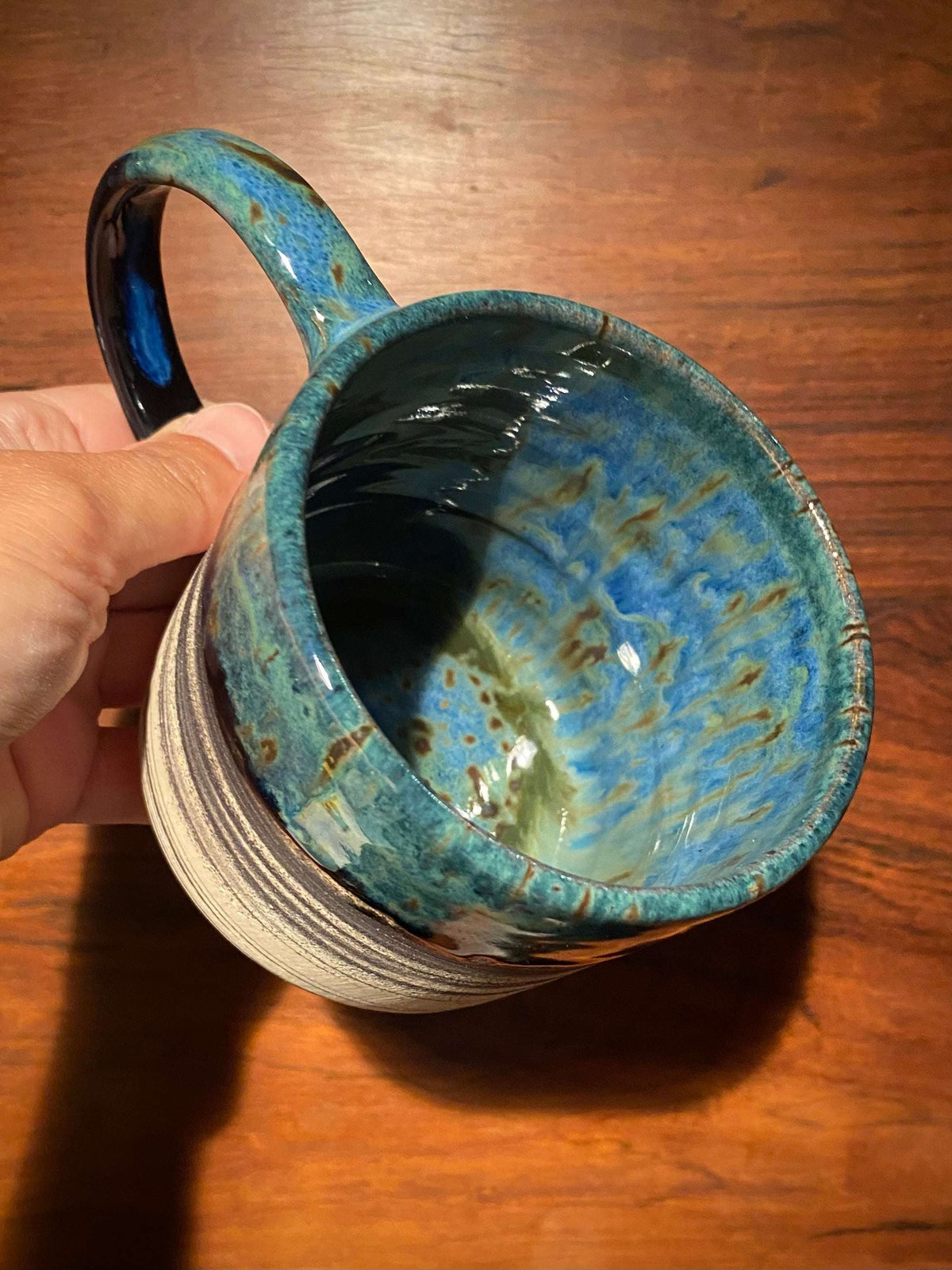 Alike Pottery Studio – ceramika, warsztaty i rękodzieło