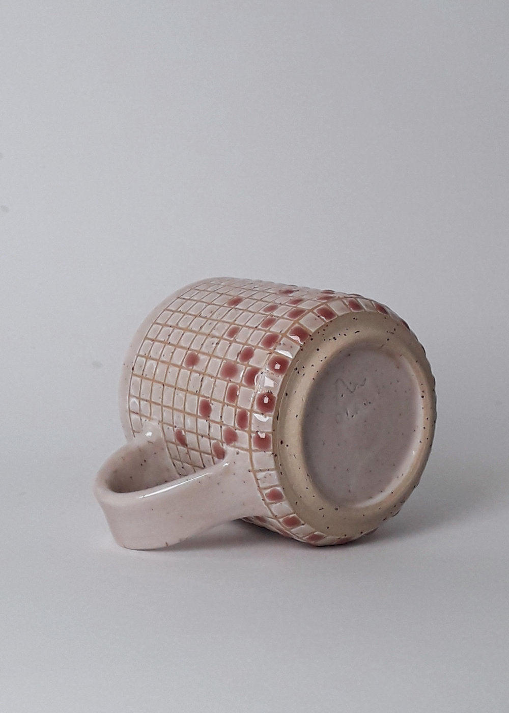 Kubek sensoryczny "Mleczno-truskawkowy 2" - Alike Pottery Studio