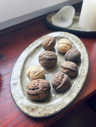 Owalny talerz ceramiczny 18,5 × 13 cm – ręcznie robiony - Alike Pottery Studio