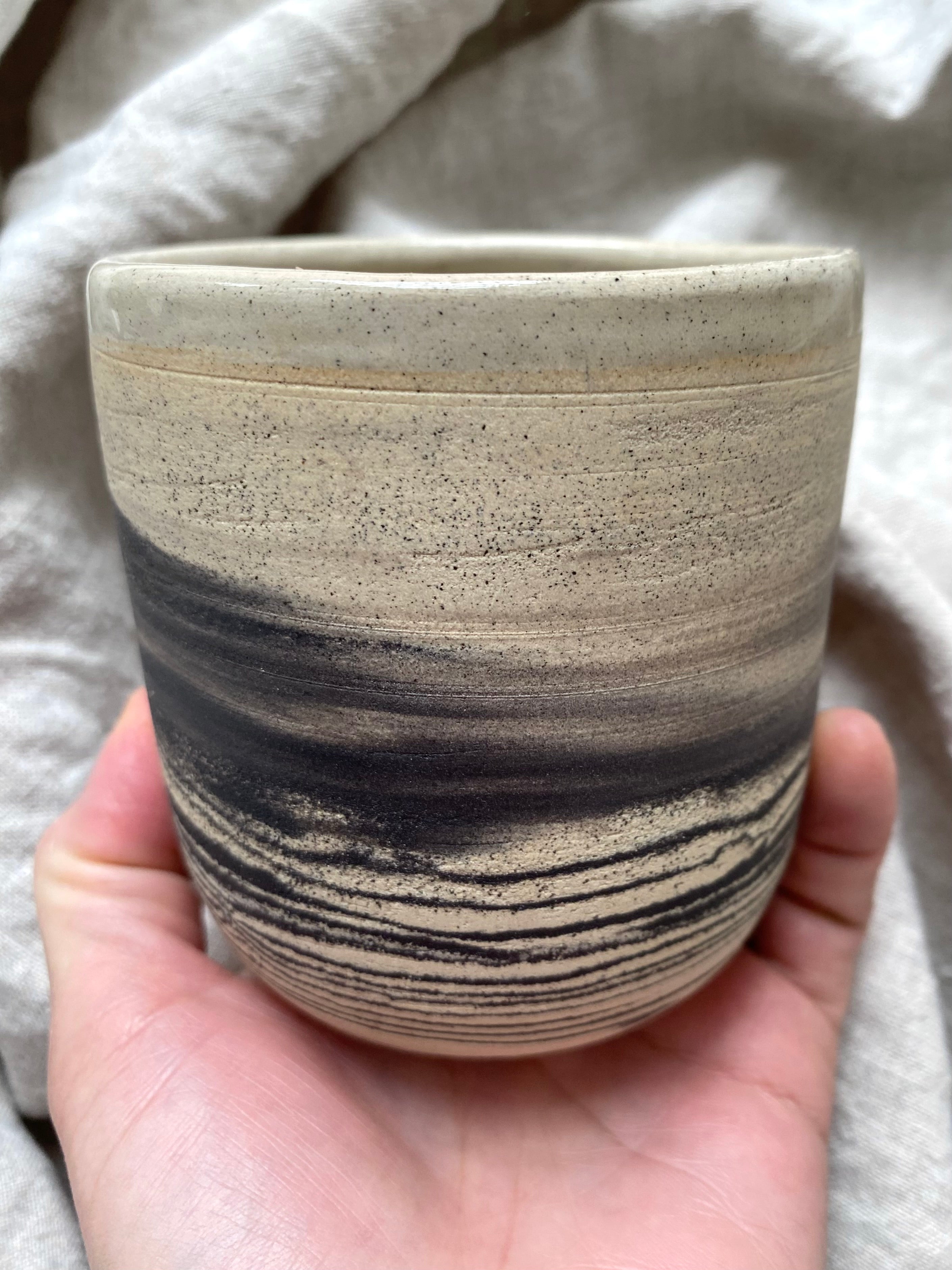 Kubek w paski - Alike Pottery Studio