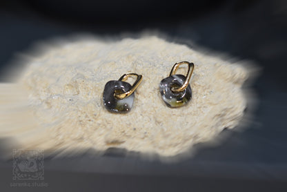 Kolczyki z czarnej i białej porcelany w technice nerikomi #3