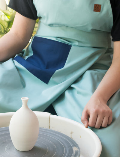 Fartuch garncarski Turquoise  Dark - Alike Pottery Studio