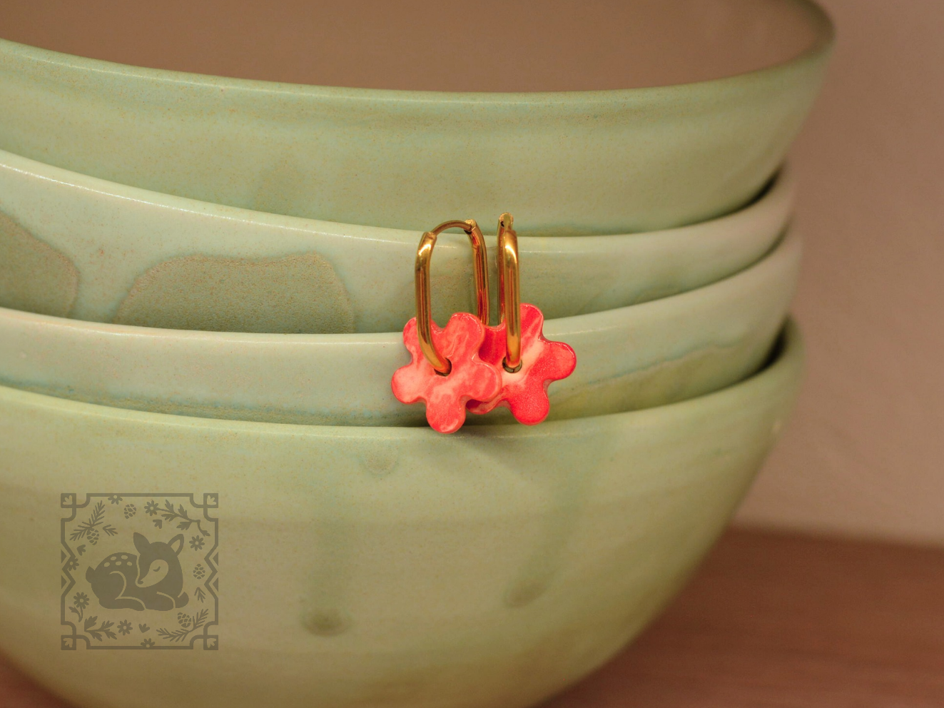 Kolczyki czerwone kwiatki z barwionej porcelany w technice nerikomi #14 - Alike Pottery Studio