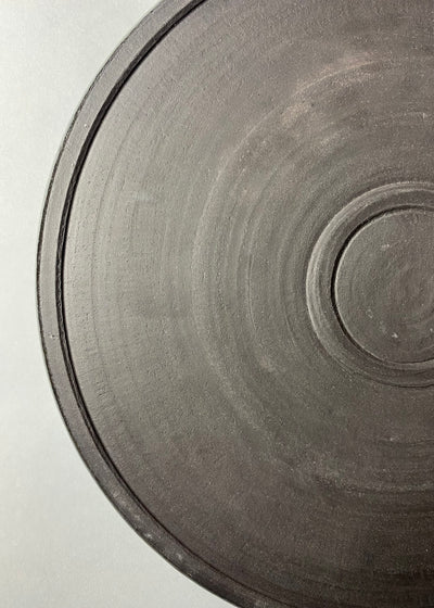 Patera z czarnej kamionki duża 29 cm - Alike Pottery Studio