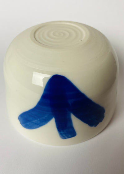 Czarka z porcelany malowana nr 2 - Alike Pottery Studio