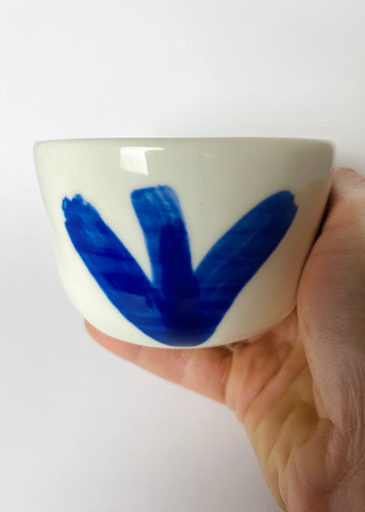 Czarka z porcelany malowana nr 2 - Alike Pottery Studio