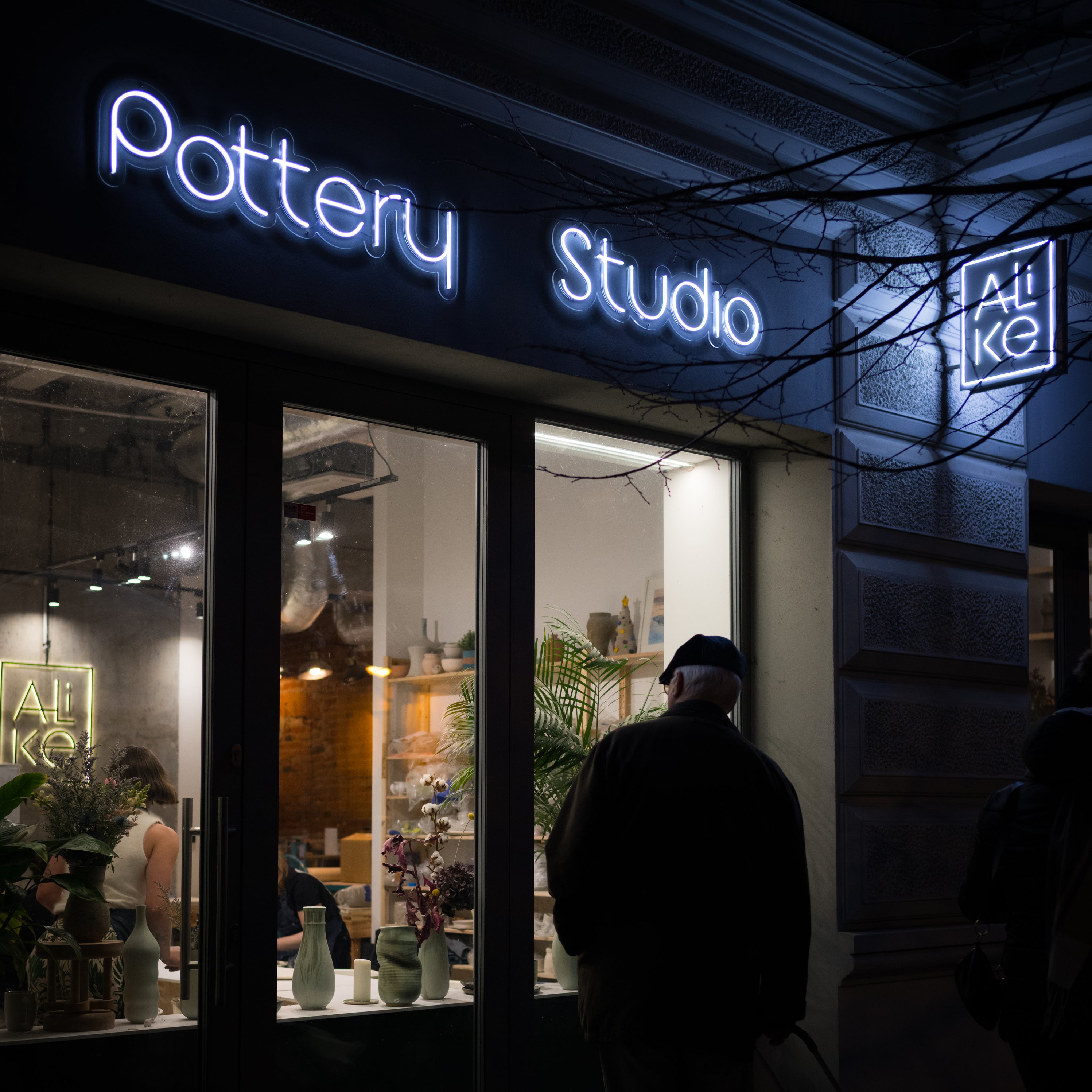Ceramika w kadrze - Alike Pottery Studio