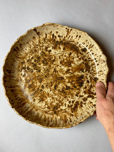 Misa z rzeźbionym brzegiem - Alike Pottery Studio