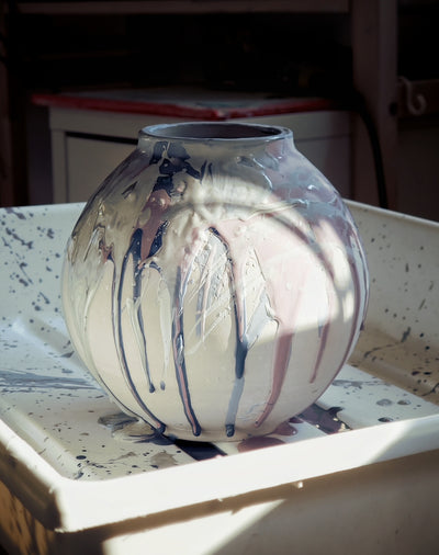 Zdobienie ceramiki – farby i szkliwa - Alike Pottery Studio