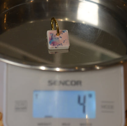 Kolczyki porcelanowe, mini kafelki. Pastelowo różowe tło oraz błękity i fiolety #4