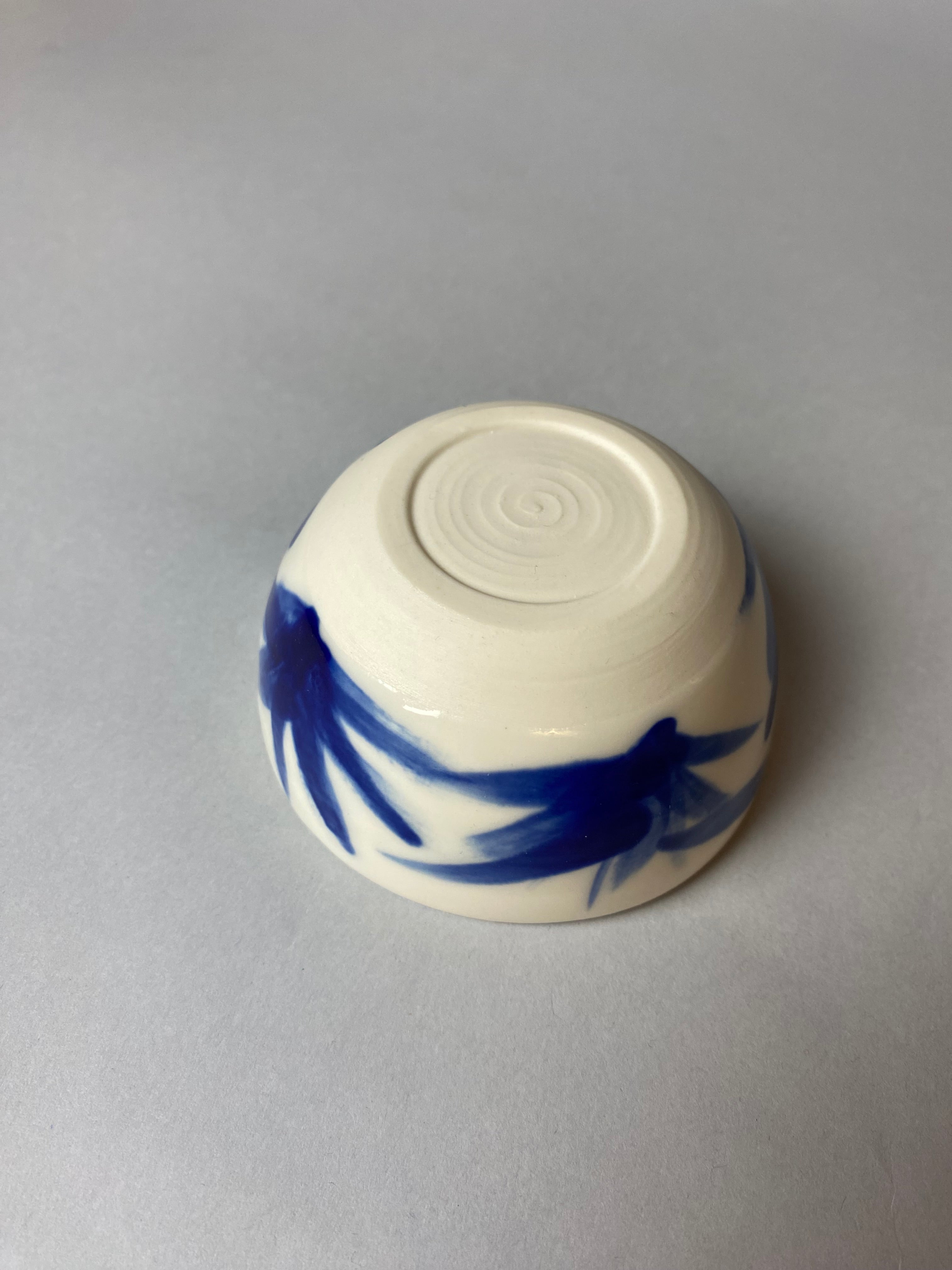 Czarka z porcelany malowana nr 5