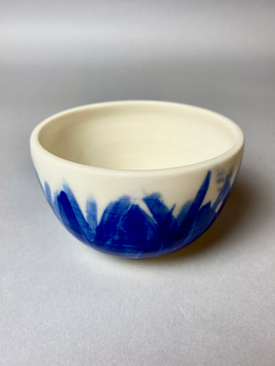 Czarka z porcelany malowana nr 4 - Alike Pottery Studio