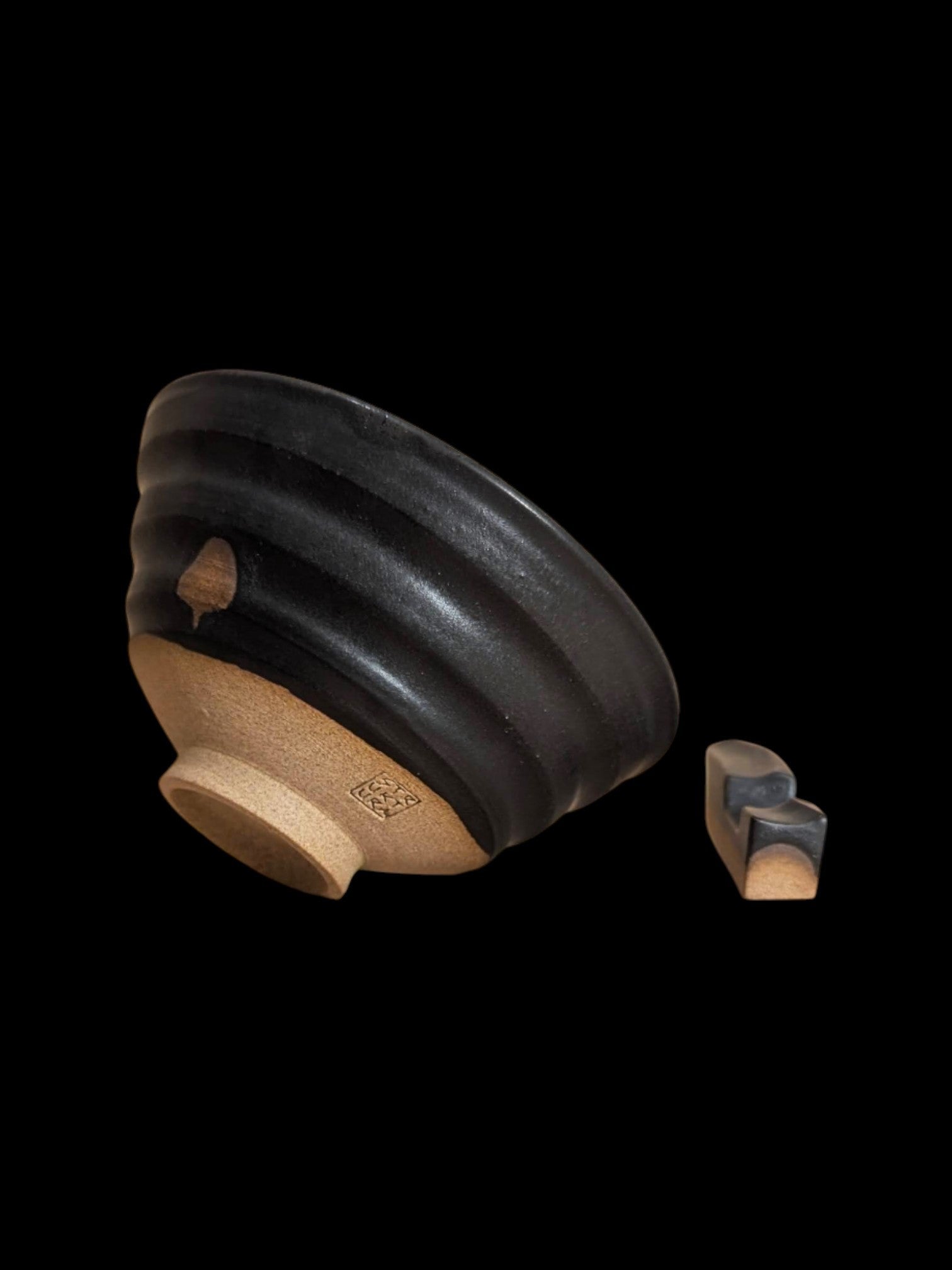 Miseczka do ryżu z podstawką na pałeczki. Donburi + Hashioki - Alike Pottery Studio