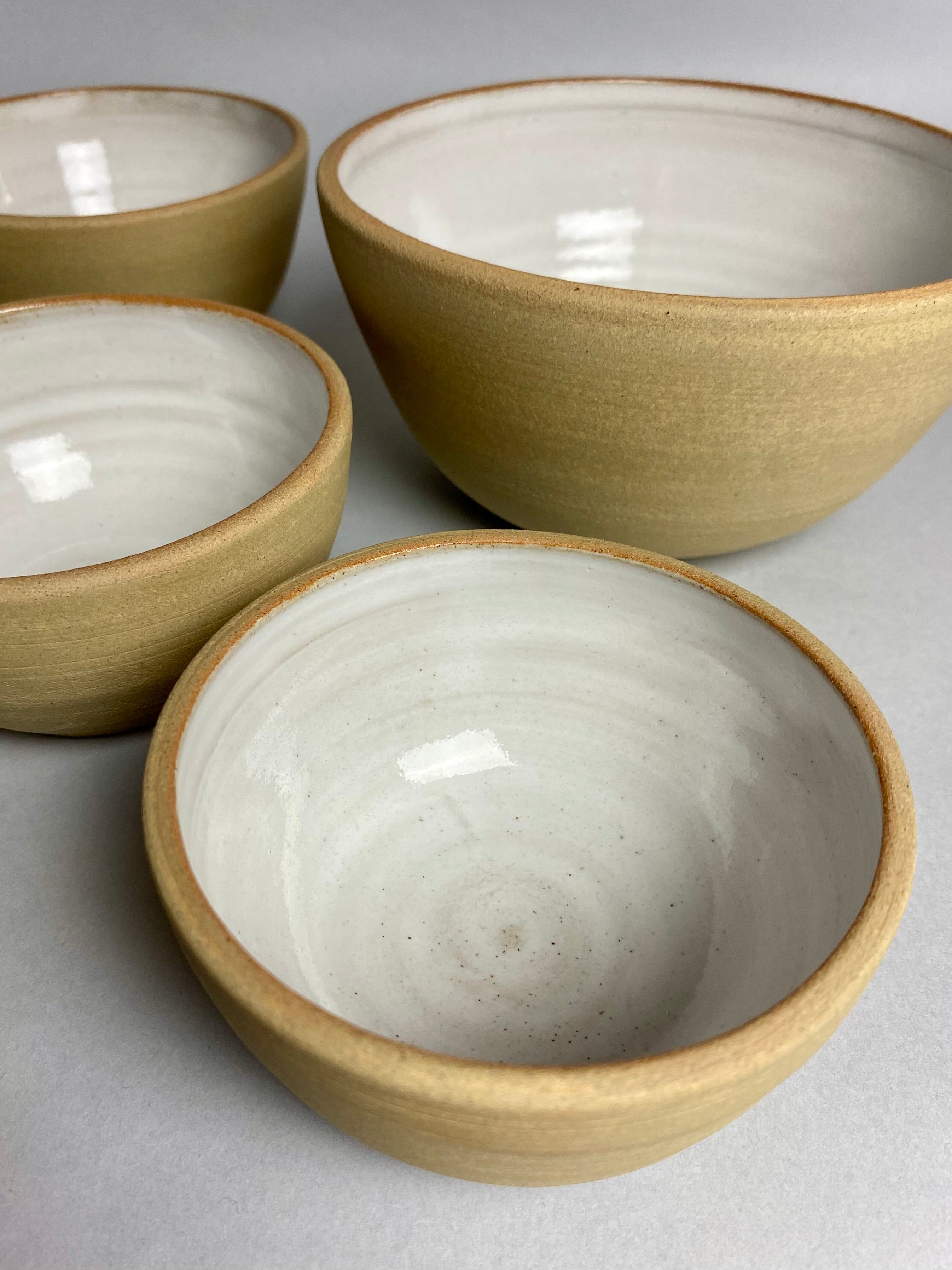 Zestaw miseczek z kamionki Dunes - Alike Pottery Studio