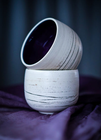 Czarki Edo (200-300 ml) Białe z paskami - Alike Pottery Studio