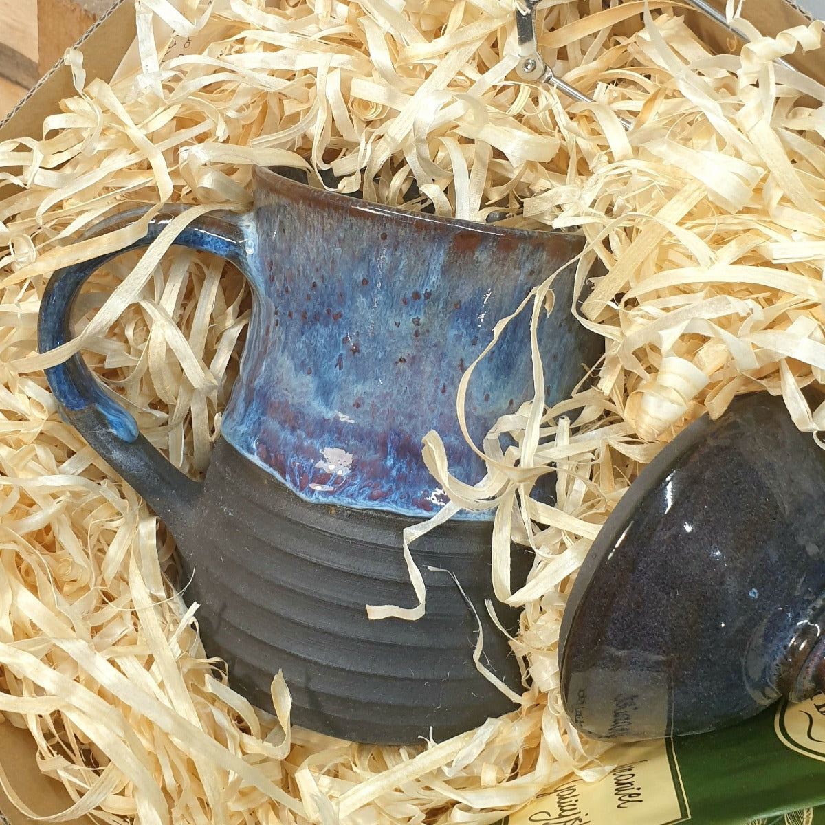 The n2 mug in the Tea Gift Set